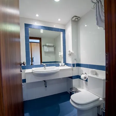 Fthia Hotel 3*