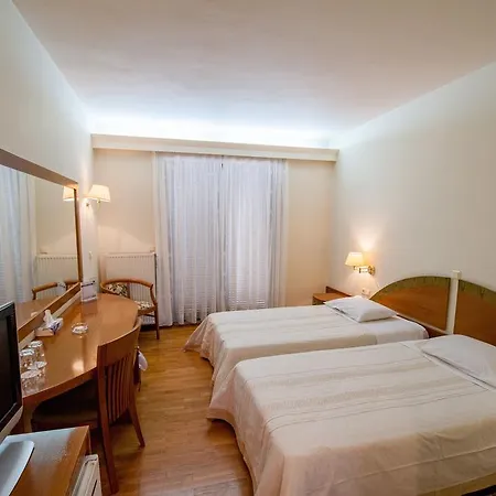 Fthia Hotel 3*