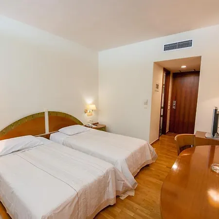Fthia Hotel