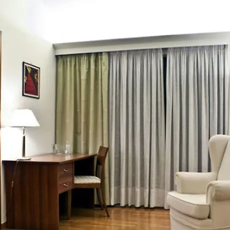 Hotel Fthia Lamía