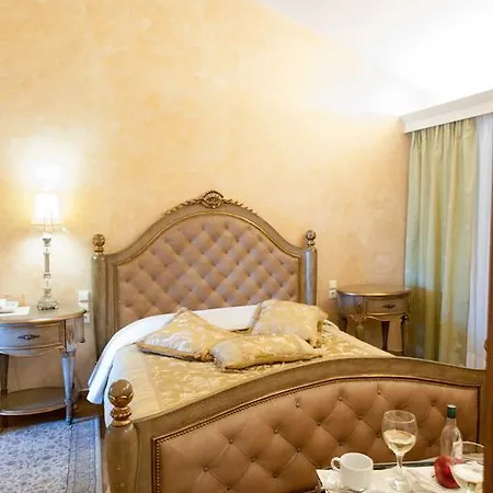 Fthia Hotel